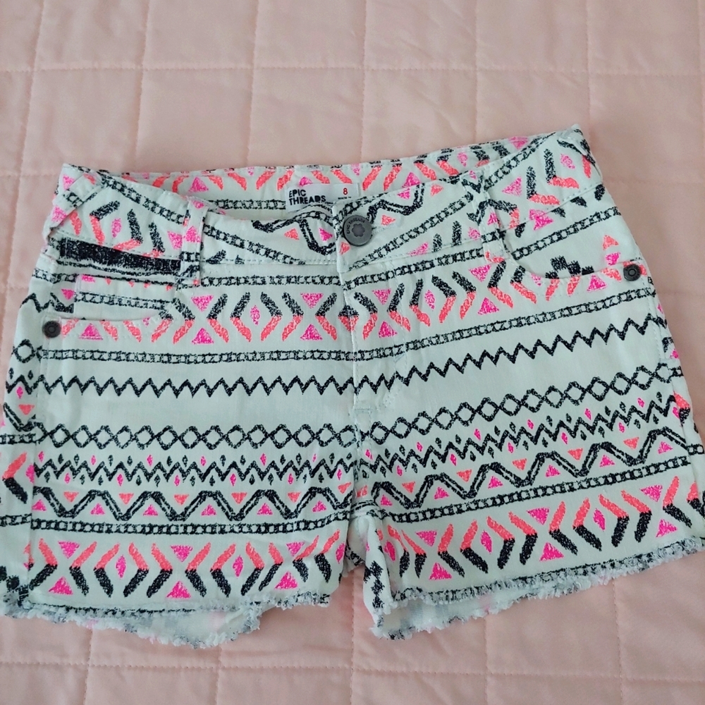 Cool patterns short